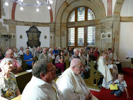 100 Jahrfeier Weingartenkapelle in Naumburg mit Bischof Dr. Michael Gerber (Foto. Karl-Franz Thiede)